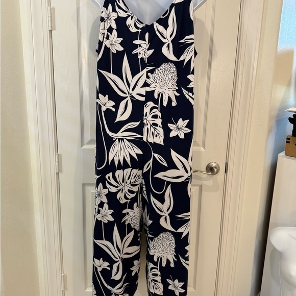 Cuddl Duds Floral Navy and White Jumpsuit P2x - Picture 1 of 8